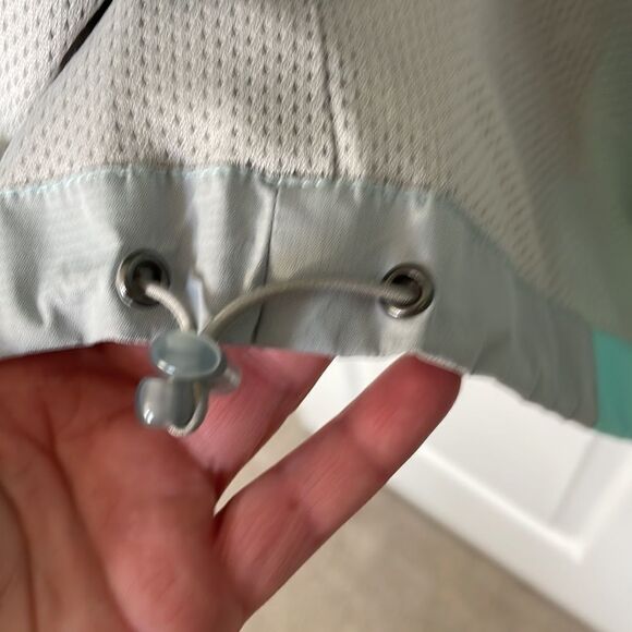 New Balance Mint Green/Baby Blue & Silver Front Zipper Woman’s Spring Jacket, S - Picture 7 of 12